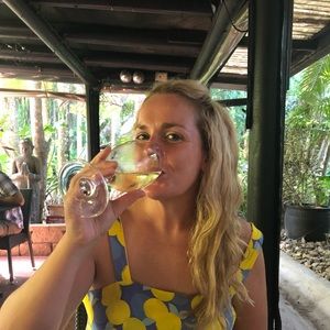 Meet your Posher, Sally